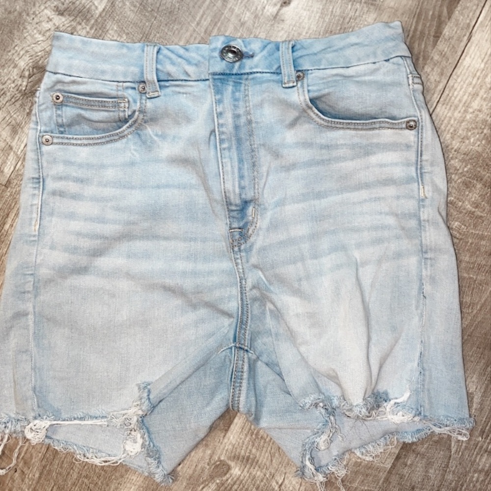 American Eagle Hi Rise Shorties